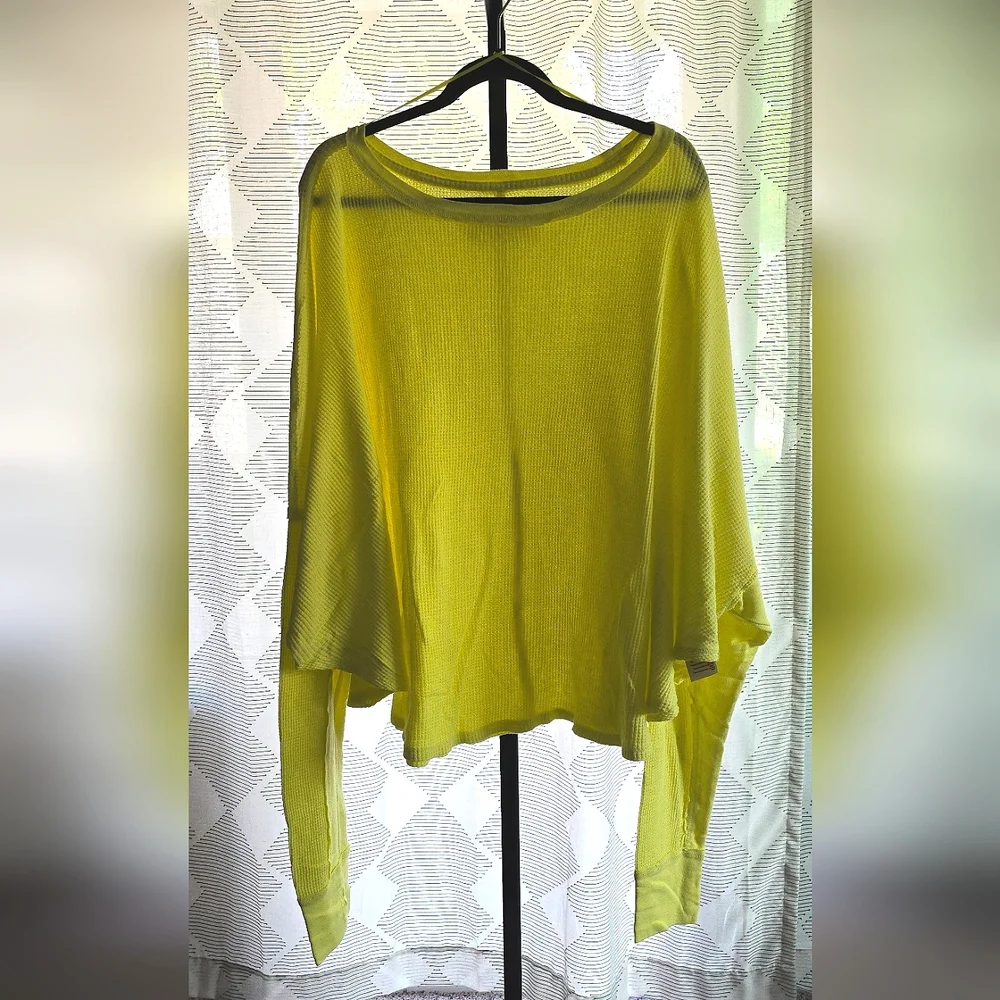 *SOLD* NWOT Free People Microphone Drop Thermal in Lemon Grass Size XL 🦄💖 - Picture 5 of 11